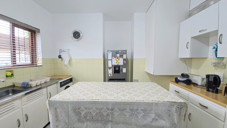  Bedroom Property for Sale in Southfield Western Cape